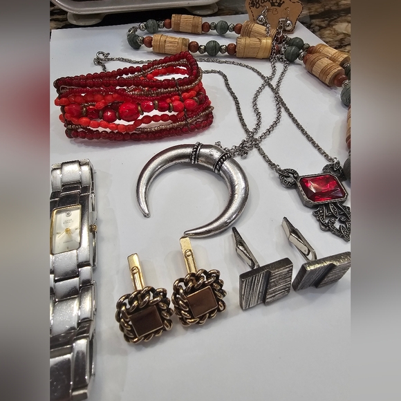 Assorted Jewelry LOT 4.5lbs Bag#15 - Picture 14 of 16